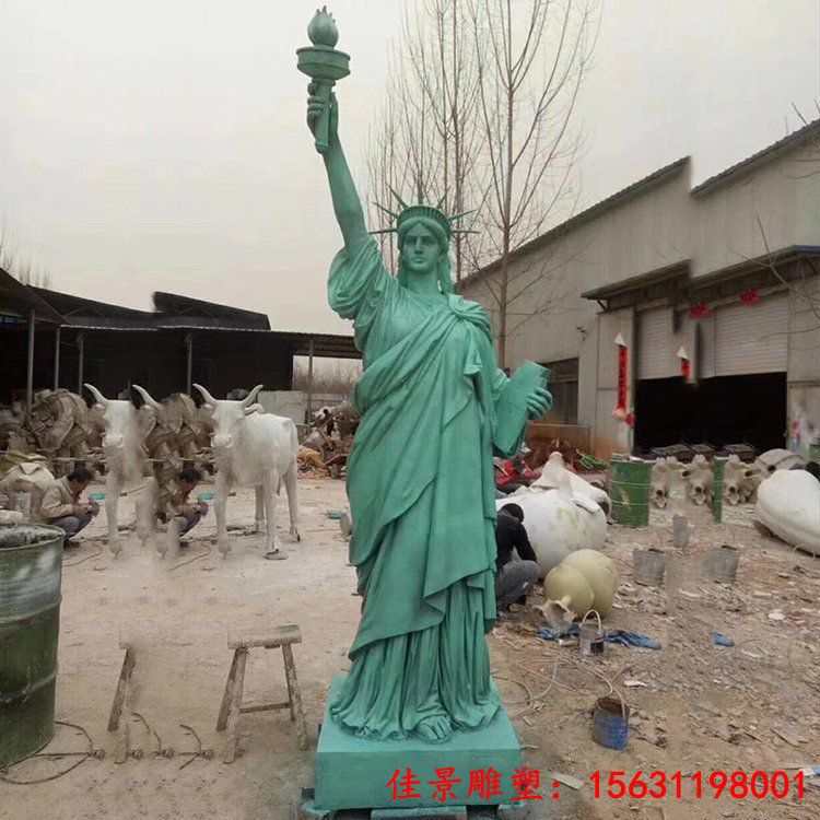 玻璃钢自由女神雕塑 (3)