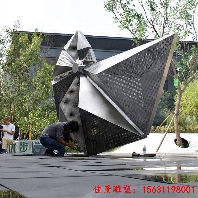 厂家定制不锈钢几何镂空雕塑户外地产售楼部园林景观金属美陈摆件 (2)