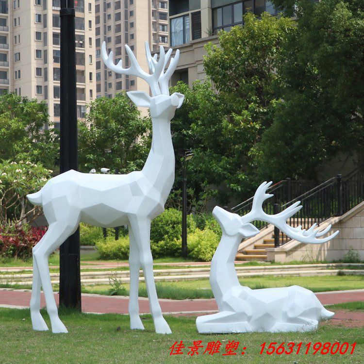 公园玻璃钢鹿雕塑 几何面彩色鹿 商场块面抽象鹿摆件 (3)