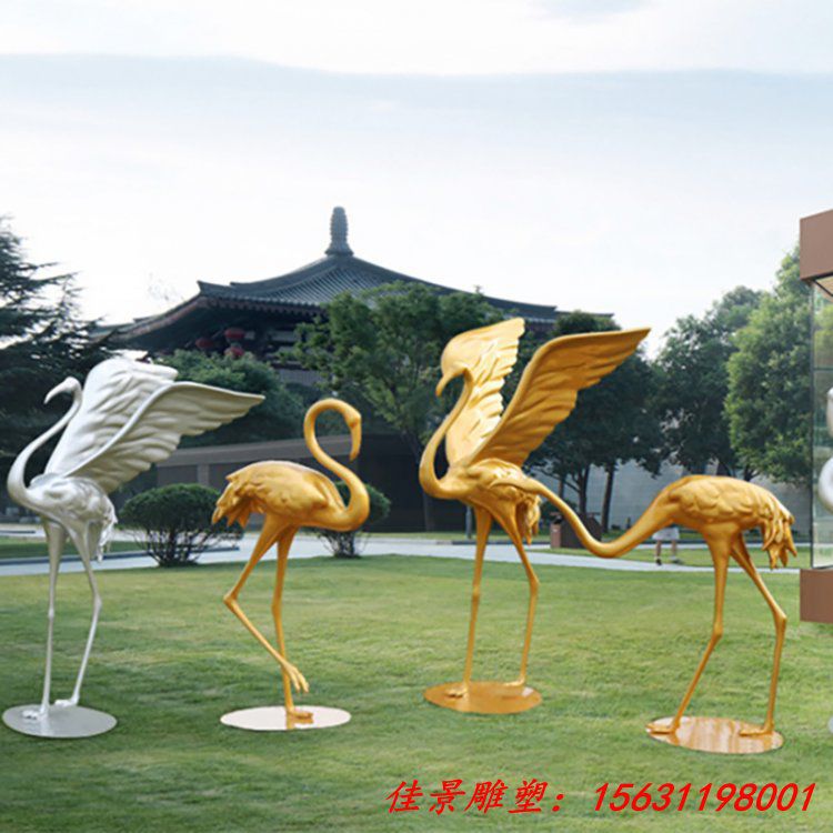 仙鹤雕塑的形象美