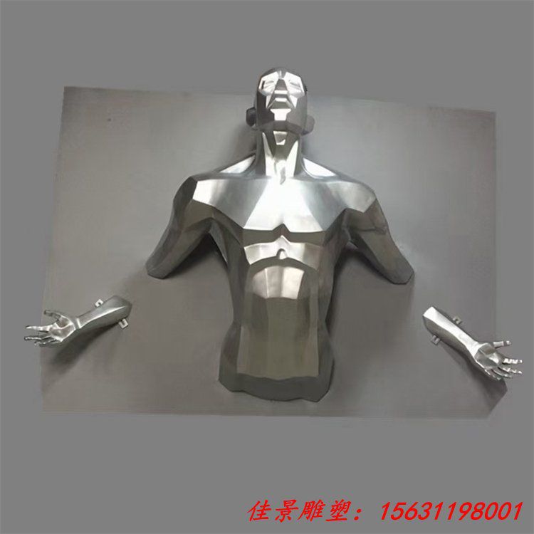 如何选择合适的金属材料用于镜面人物雕塑制作