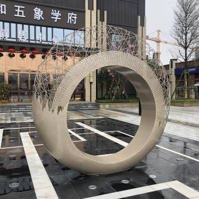 圆环雕塑制作前需要做许多准备工作