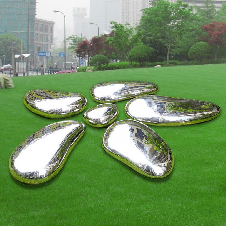 不锈钢鹅卵石的制作过程中如何进行质量控制
