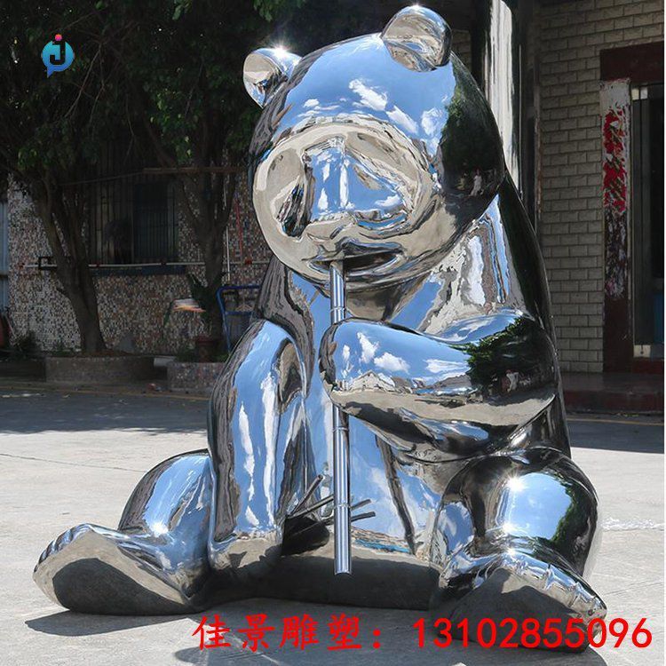镜面不锈钢雕塑在不同环境中的耐久性如何