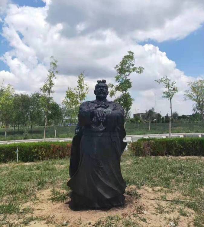 铜雕制作行业目前面临哪些挑战和机遇