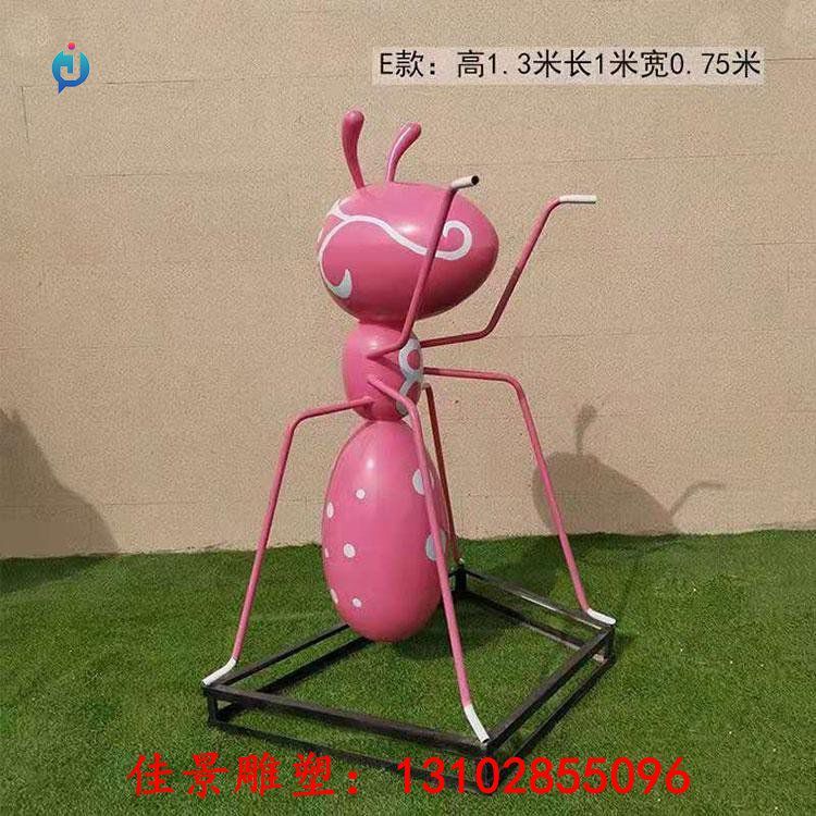 不同风格的园林景观适合搭配哪些材质的雕塑