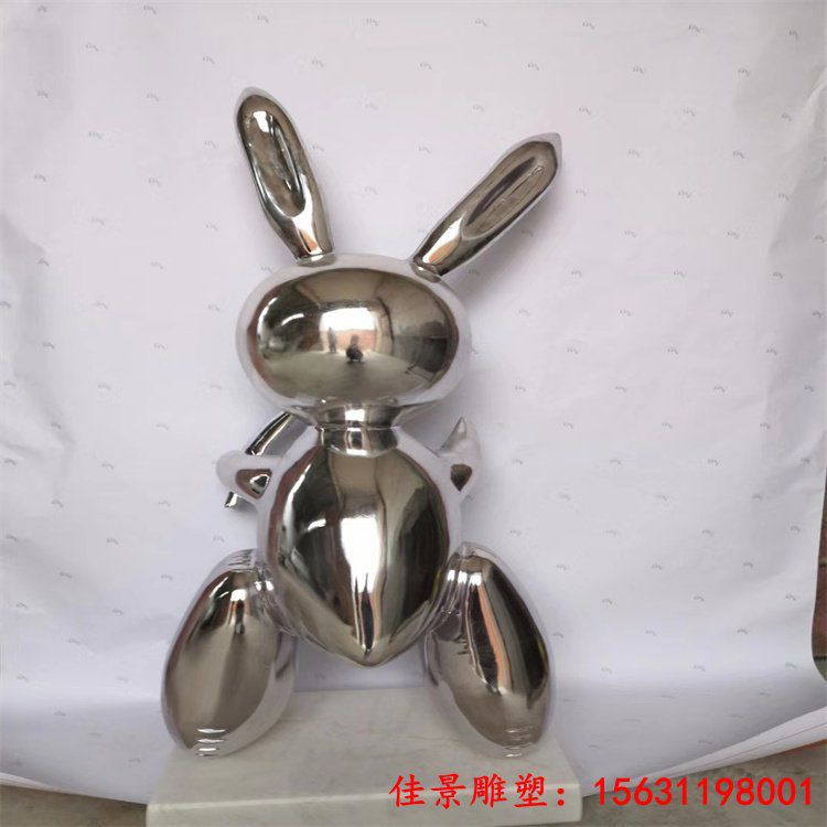 镜面不锈钢兔子雕塑