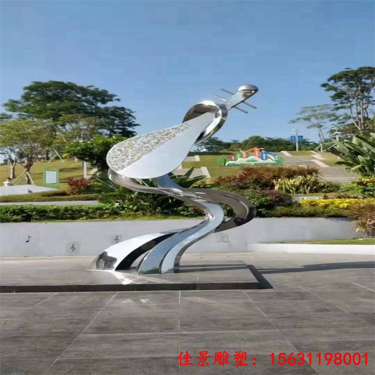 户外景观不锈钢乐器琵琶雕塑设计