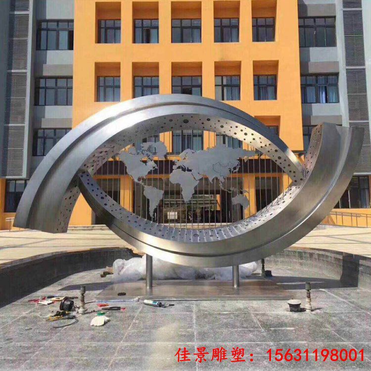 大型不锈钢抽象眼睛雕塑