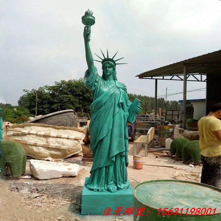 玻璃钢仿铜景区景点自由女神像雕塑