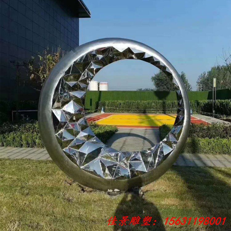 不锈钢圆环水景雕塑
