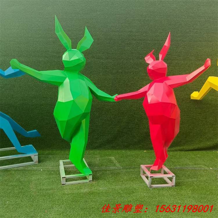 不锈钢卡通抽象几何兔子雕塑