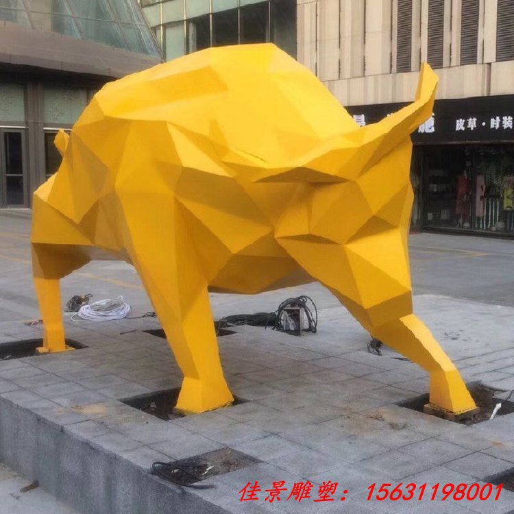 不锈钢动物几何牛雕塑