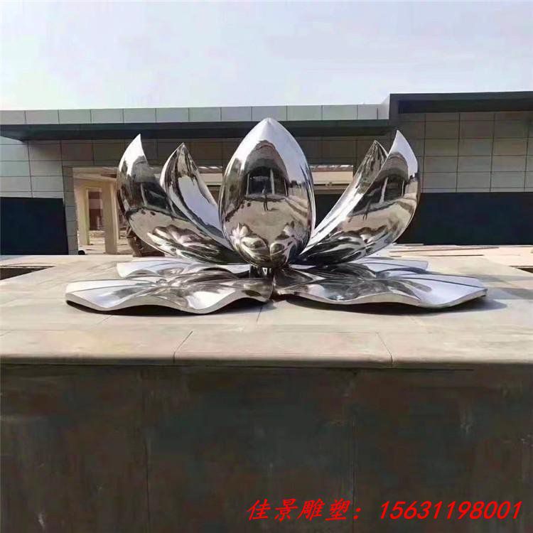 不锈钢镜面荷花雕塑公园景观