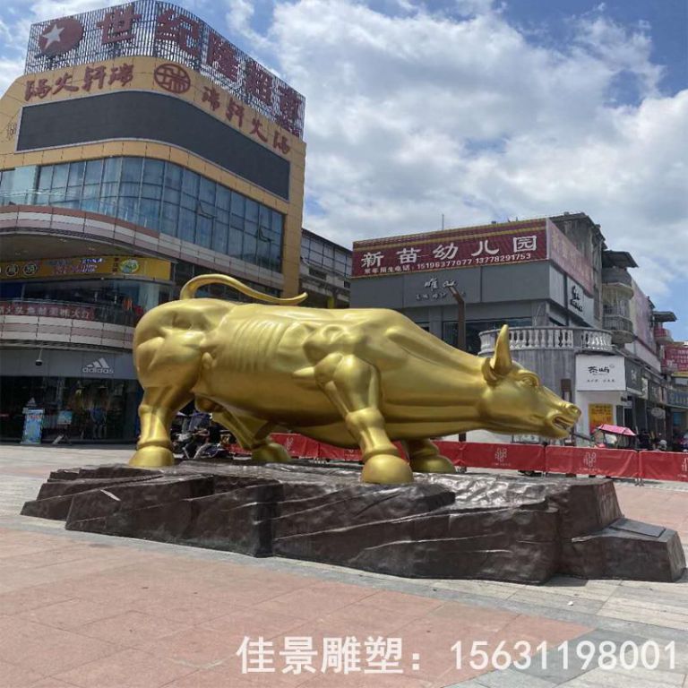 开荒牛景观标志铜雕