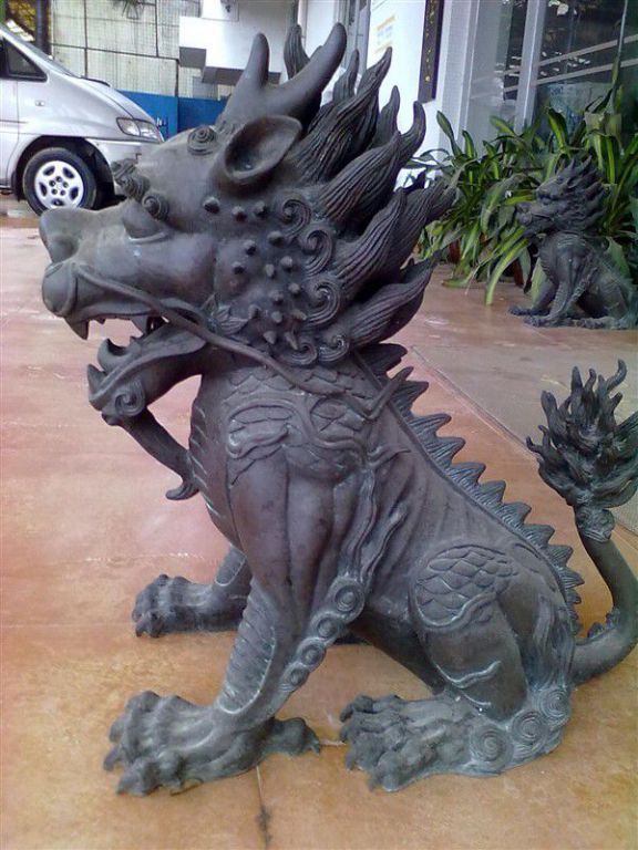 青铜麒麟广场动物铜雕