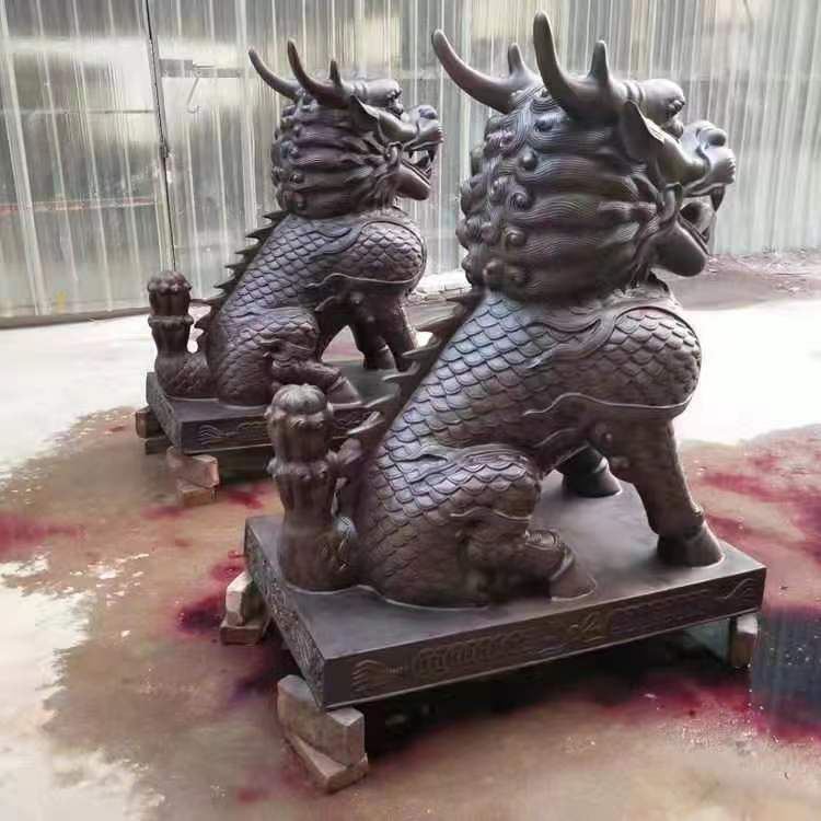 踩球麒麟动物景观铜雕
