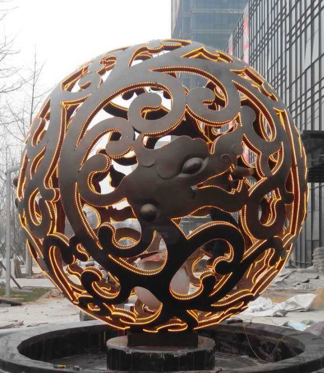 镂空龙球景观标志铜雕