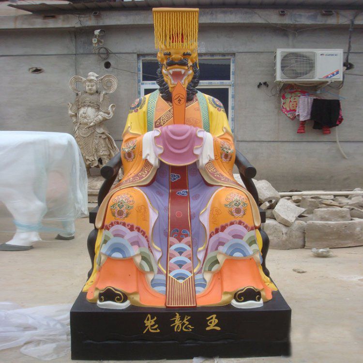 龙王景观人物标志铜雕