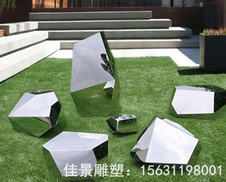镜面不锈钢几何石头雕塑