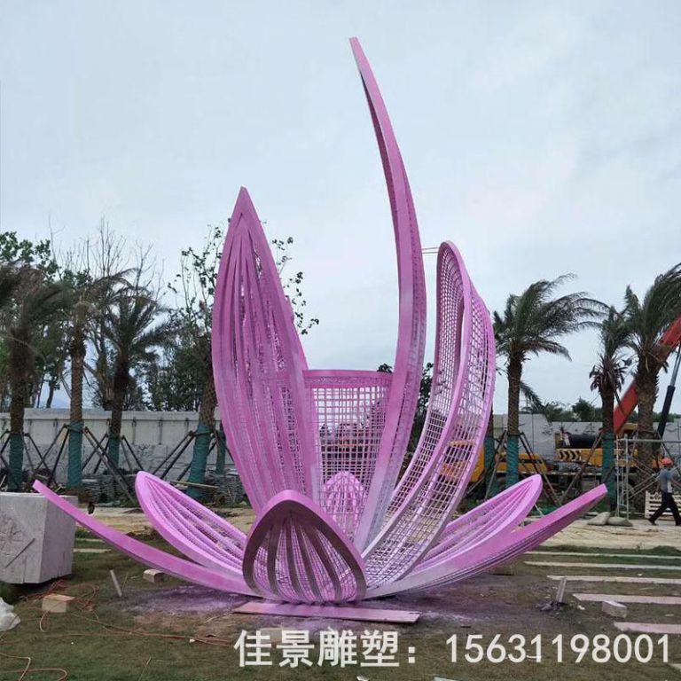 镂空花朵不锈钢广场雕塑