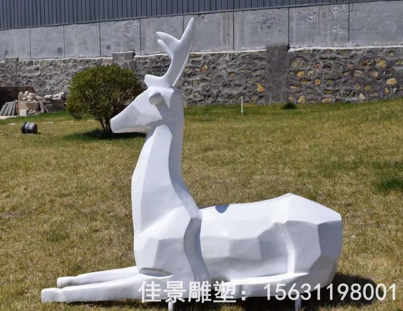 卧姿鹿标志不锈钢雕塑