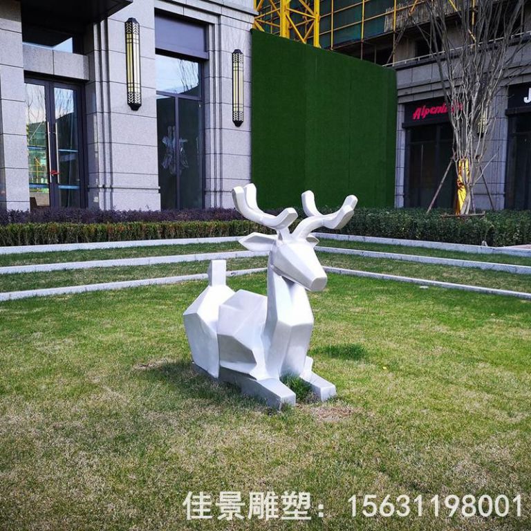 卧姿鹿景观不锈钢雕塑