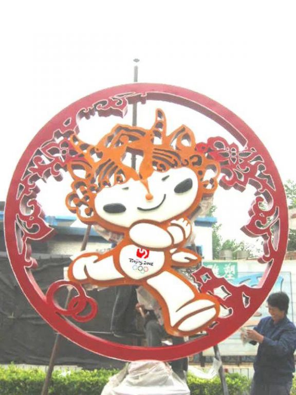 不锈钢福娃彩绘标志雕塑