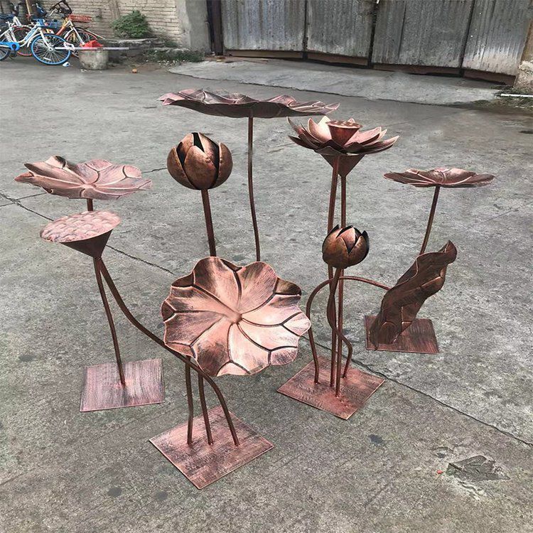 古铜色荷花园林标志铜雕