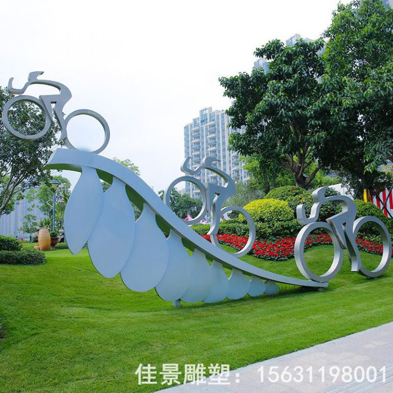 不锈钢镜面自行车街边雕塑