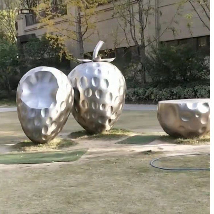草莓景观抽象不锈钢雕塑