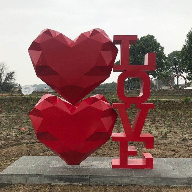字母love校园不锈钢雕塑