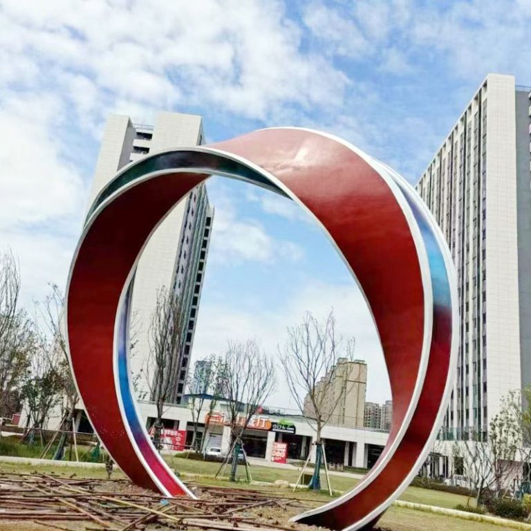 不锈钢圆形圆环商场雕塑
