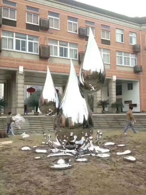 不锈钢镜面水滴景区雕塑