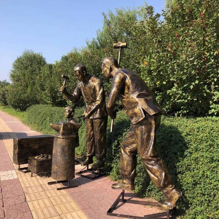 民俗小品打铁匠人物铜雕