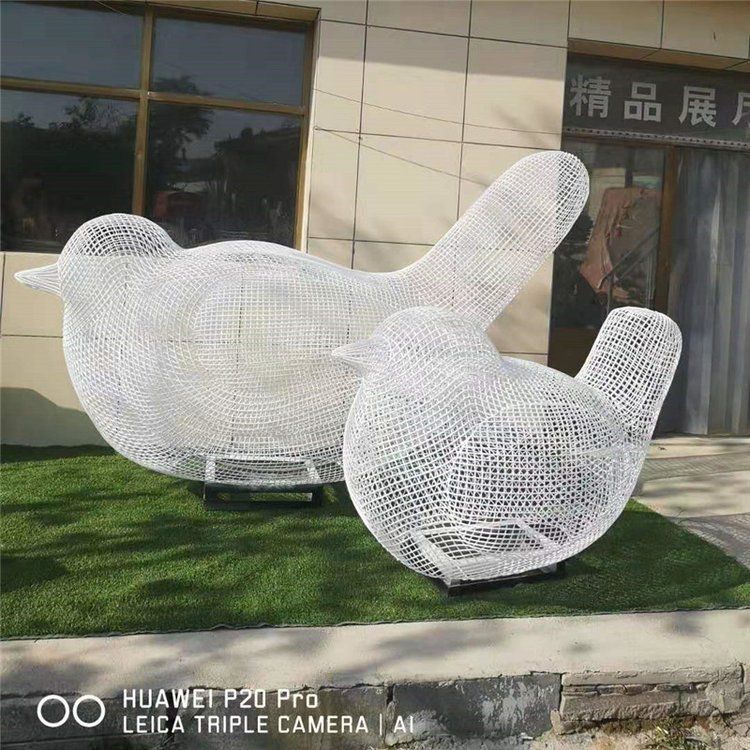 镂空小鸟不锈钢校园雕塑