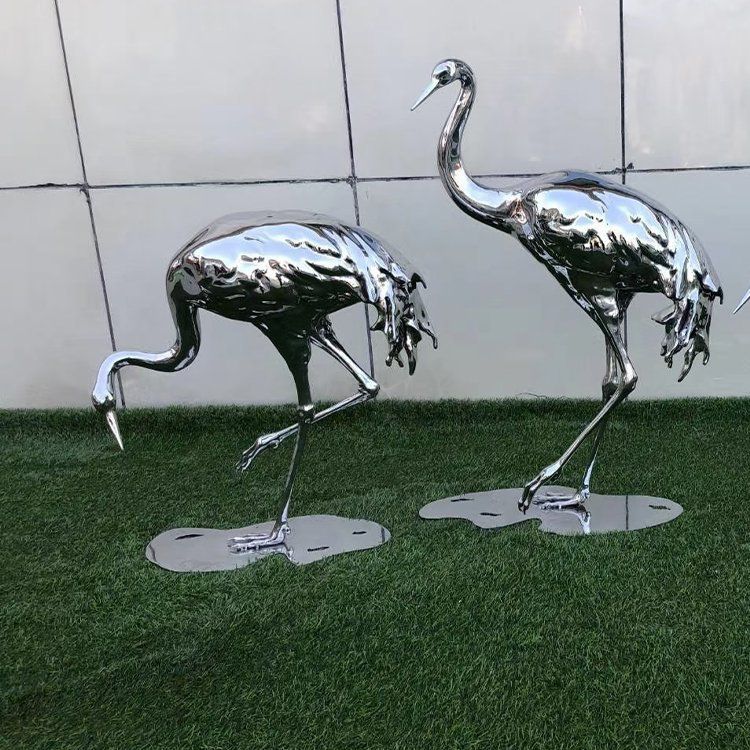 不锈钢火烈鸟展翅动物雕塑