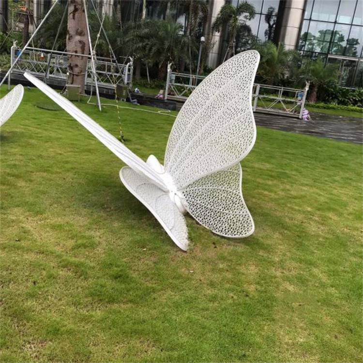 不锈钢镂空蝴蝶动物景观雕塑