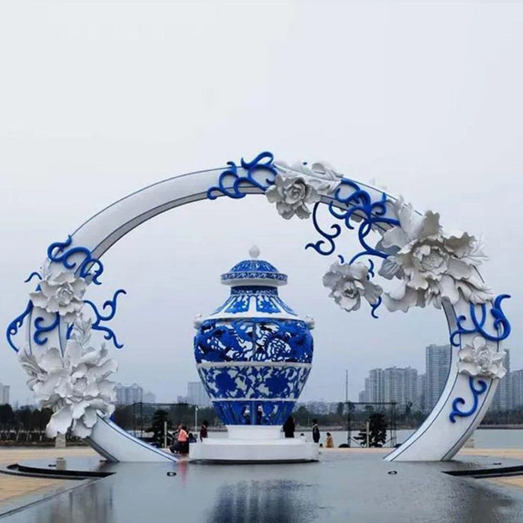 青花瓷不锈钢镂空雕塑