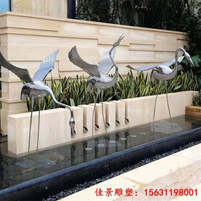 不锈钢动物镜面仙鹤雕塑