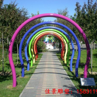 不锈钢彩虹拱门雕塑