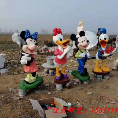 玻璃钢卡通动物米老鼠唐老鸭雕塑