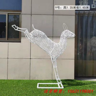 不锈钢镂空鹿雕塑
