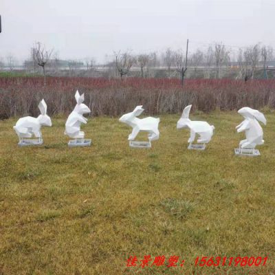 不锈钢几何兔子雕塑