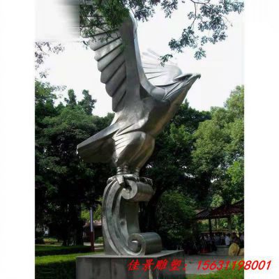 不锈钢老鹰雕塑