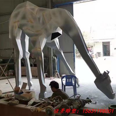 不锈钢公园大型长颈鹿雕塑