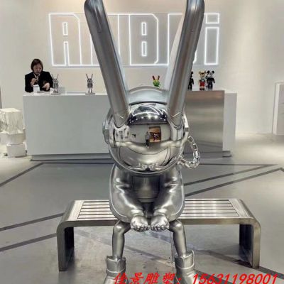 金属镜面不锈钢卡通兔子雕塑