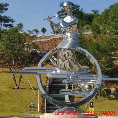 镜面不锈钢古代吹笛子人物雕塑