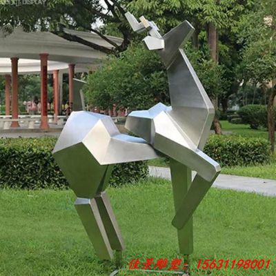 不锈钢抽象几何鹿雕塑