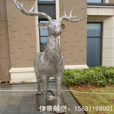 镂空小鹿不锈钢雕塑